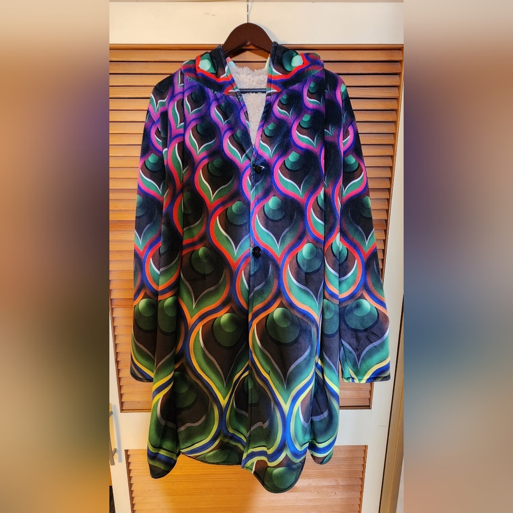 Electro Threads Dream Cloak (w backpack) Size, Small,  "Flow"